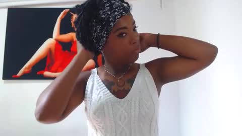 alexia_sinclaire24 online show from September 14, 2025, 8:30 pm