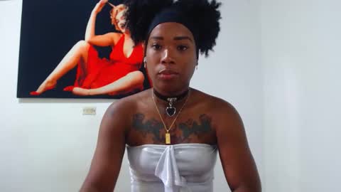 alexia_sinclaire24 online show from October 5, 2025, 9:13 pm