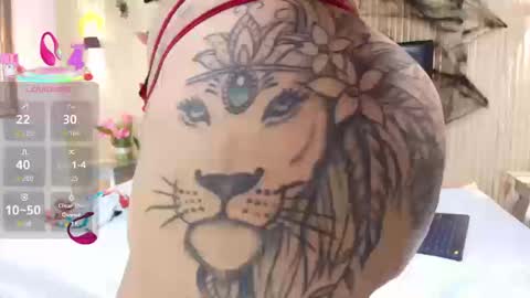 Alexia online show from October 15, 2025, 2:06 pm