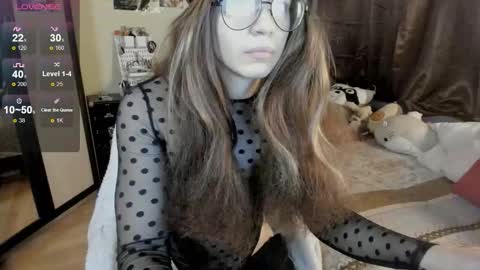 alexiamaiex online show from November 8, 2025, 4:12 am