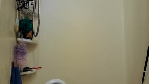 Alexinside you online show from April 18, 2026, 7:07 pm