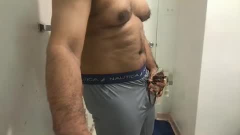 Snapshot of alexis69mm chatting on February 18, 2025, 3:10 am Alex online show from February 18, 2025, 3:10 am