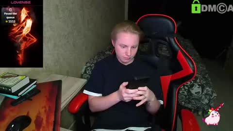 Alexis online show from October 2, 2025, 7:43 pm