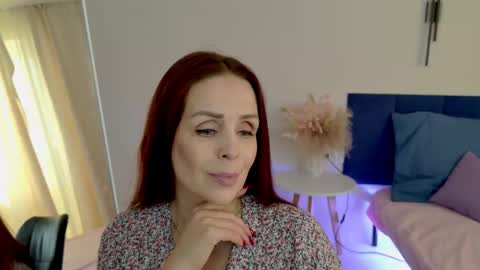 alexis_lovelyy online show from November 3, 2025, 5:31 am