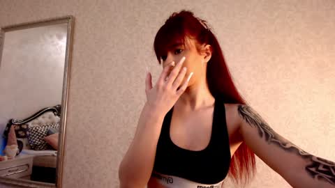 Alexis online show from December 17, 2024, 6:42 pm