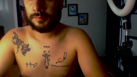 alexisbb100 online show from July 16, 2026, 7:42 pm