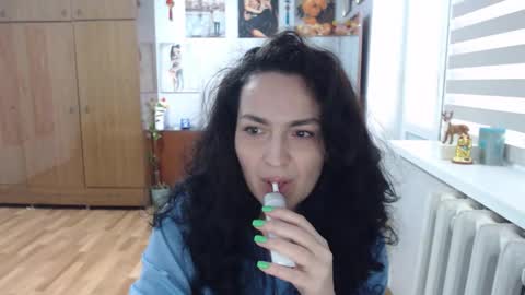 Snapshot of alexismillers chatting on May 12, 2026, 11:29 am AlexisMillers online show from May 12, 2026, 11:29 am
