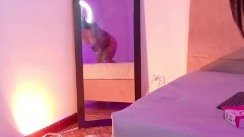 alexlamunequita online show from February 7, 2026, 10:13 pm