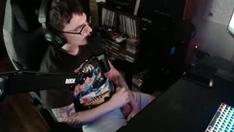 Snapshot of alexlong20 chatting on November 18, 2025, 6:45 pm alexlong20 online show from November 18, 2025, 6:45 pm