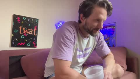 Alex Mann online show from April 9, 2026, 4:23 pm