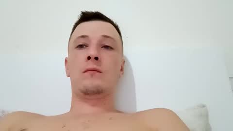 alexniculita33 online show from November 20, 2025, 8:03 am