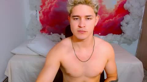 Snapshot of alexpierss chatting on November 21, 2025, 7:12 pm Alex online show from November 21, 2025, 7:12 pm