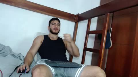 Snapshot of alexsb1998 chatting on February 22, 2026, 1:09 pm alexsb1998 online show from February 22, 2026, 1:09 pm