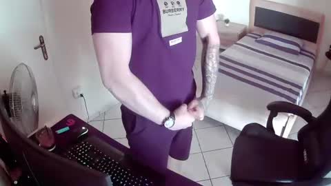 alexthepro00 online show from June 26, 2026, 10:52 am
