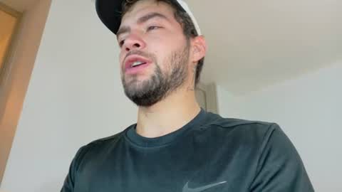 Alex online show from June 17, 2026, 4:37 am