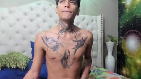 alexvalencia207 online show from July 16, 2026, 6:03 pm