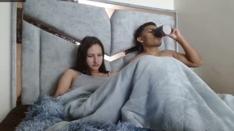 Snapshot of alexvsluisa chatting on September 18, 2025, 5:15 pm alex y luisa online show from September 18, 2025, 5:15 pm