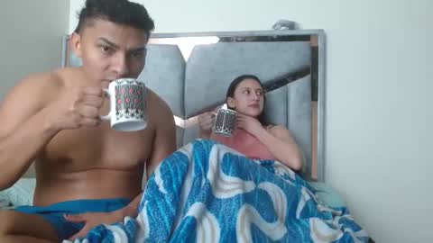 Snapshot of alexvsluisa chatting on November 29, 2025, 3:04 pm alex y luisa online show from November 29, 2025, 3:04 pm