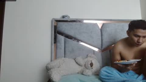 Snapshot of alexvsluisa chatting on December 1, 2025, 3:06 pm alex y luisa online show from December 1, 2025, 3:06 pm