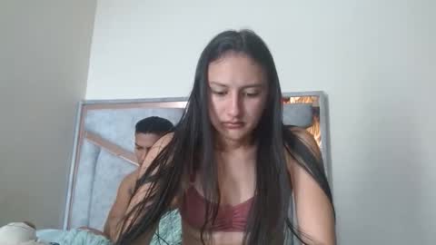 alex y luisa online show from February 6, 2026, 3:59 pm