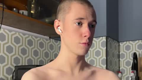 Snapshot of alexwos chatting on December 12, 2024, 9:04 pm Alex online show from December 12, 2024, 9:04 pm