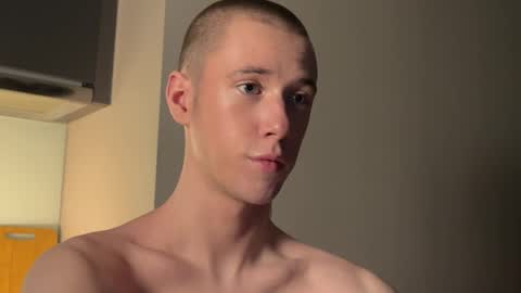 Snapshot of alexwos chatting on January 10, 2025, 7:54 pm Alex online show from January 10, 2025, 7:54 pm