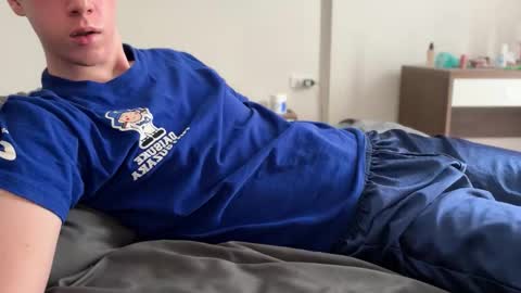 Snapshot of alexwos chatting on September 24, 2025, 6:39 am Alex online show from September 24, 2025, 6:39 am