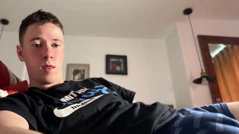 Snapshot of alexwos chatting on February 14, 2026, 6:32 am Alex online show from February 14, 2026, 6:32 am