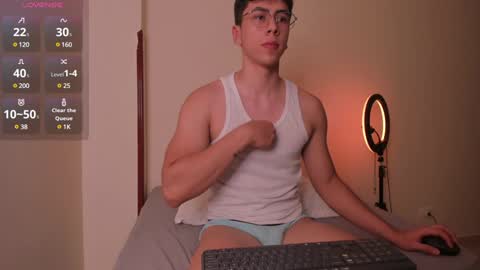 Snapshot of alexx_oconor chatting on February 8, 2025, 2:27 pm Alex Oconnor online show from February 8, 2025, 2:27 pm