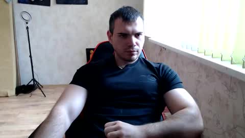alexxgorilla online show from February 15, 2026, 12:58 pm