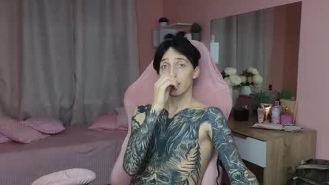 Alex online show from October 23, 2025, 12:15 pm