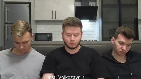 AlexDimaIgor online show from December 13, 2025, 7:53 pm