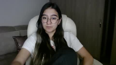 Snapshot of alexyferrer1 chatting on December 17, 2025, 4:51 am alexyferrer1 online show from December 17, 2025, 4:51 am