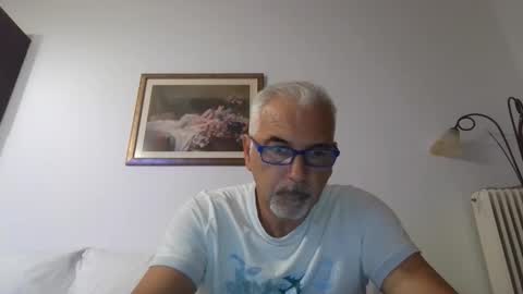 I wanna cum online show from September 17, 2025, 4:41 pm