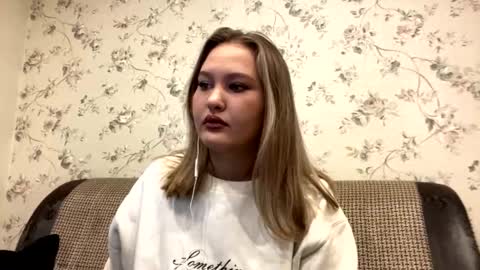 Kate online show from October 9, 2025, 11:08 am