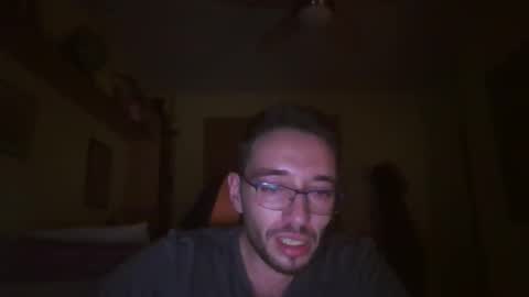 alguiennnn online show from April 11, 2026, 2:16 am