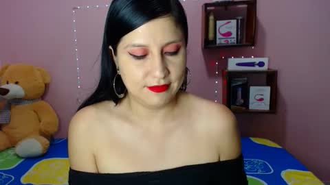 alixia online show from October 18, 2025, 11:05 pm
