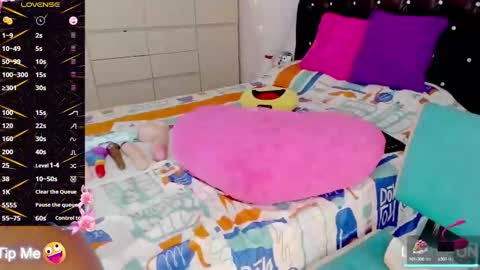 aliana_ross online show from February 15, 2025, 5:41 am