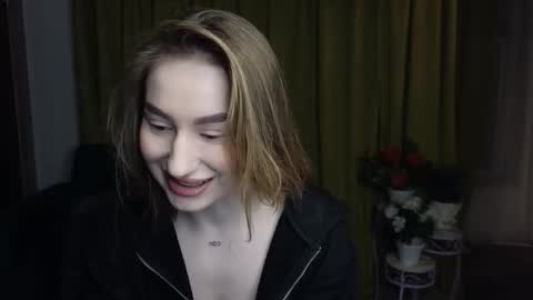 Alica online show from February 22, 2026, 7:01 pm