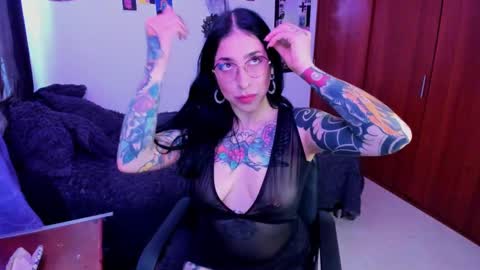 ALiCE ROSE online show from February 20, 2025, 8:03 pm