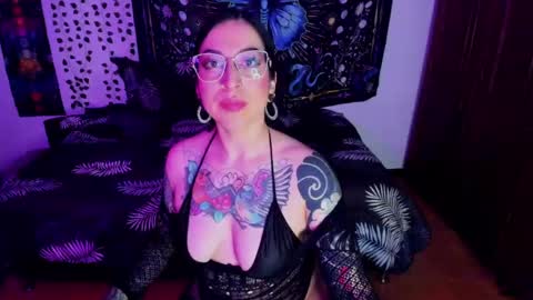 Snapshot of alice666f chatting on May 13, 2026, 8:49 pm ALiCE ROSE online show from May 13, 2026, 8:49 pm