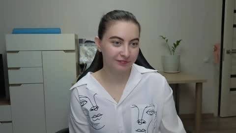 Alice online show from April 5, 2026, 2:03 pm