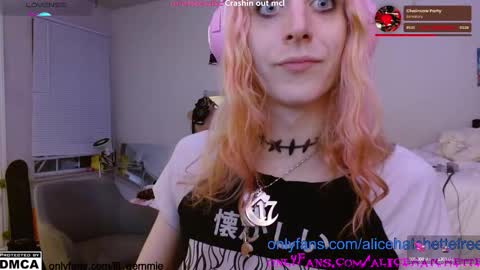 Alice Hatchette online show from September 17, 2025, 3:19 am