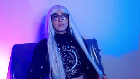      online show from January 15, 2026, 1:43 am