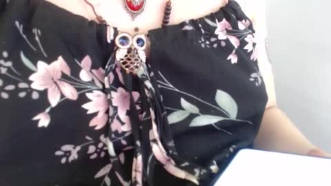 Alicia Aldara online show from February 13, 2026, 2:46 pm