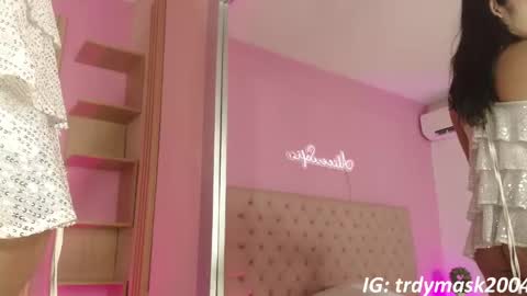 Snapshot of alice_sofia chatting on May 22, 2026, 12:44 pm Sofia online show from May 22, 2026, 12:44 pm