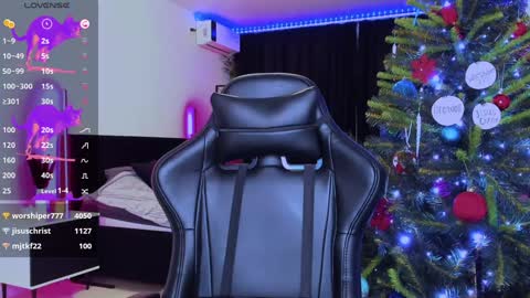 Alice online show from December 16, 2024, 8:58 pm