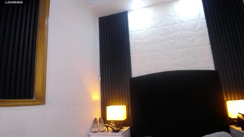 Snapshot of alice_sweetmomma chatting on December 17, 2024, 10:22 pm Alice online show from December 17, 2024, 10:22 pm