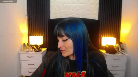 Snapshot of alice_sweetmomma chatting on December 19, 2024, 11:50 am Alice online show from December 19, 2024, 11:50 am