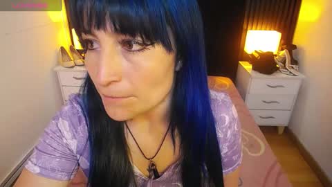 Snapshot of alice_sweetmomma chatting on December 22, 2024, 2:06 am Alice online show from December 22, 2024, 2:06 am